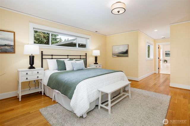 11715 4th Avenue NW, Seattle, WA 98177