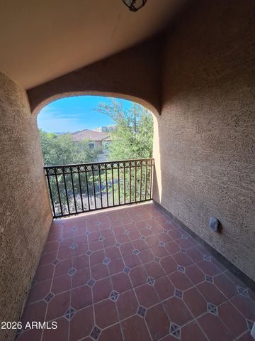 2670 S VOYAGER Drive 101, Gilbert, AZ 85295