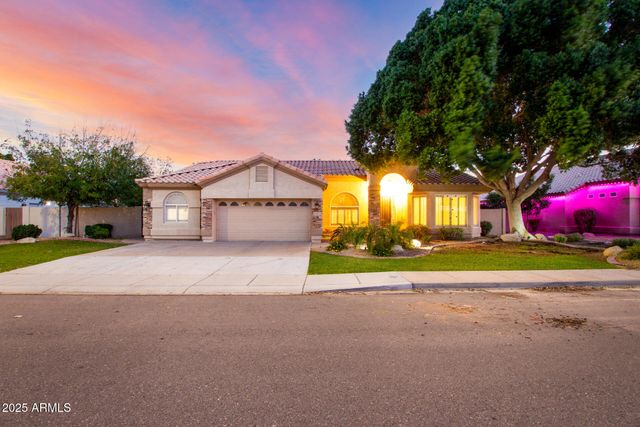 6401 W ORCHID Lane, Chandler, AZ 85226