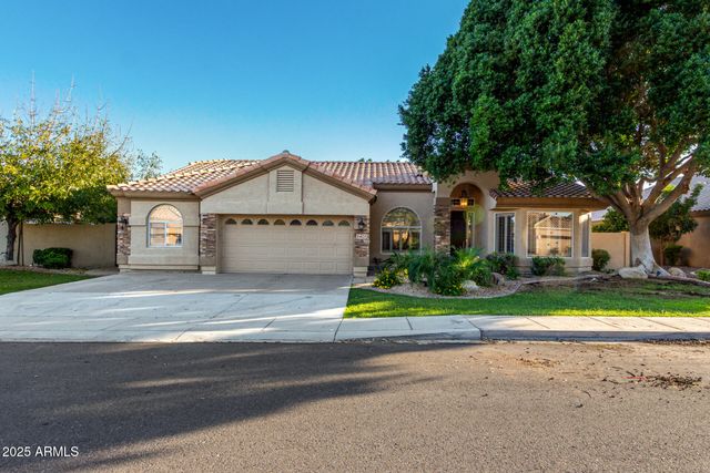 6401 W ORCHID Lane, Chandler, AZ 85226