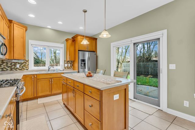 76 Elizabeth Court, Danville, IN 46122