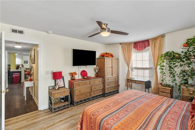 312 Quietwood Drive, Winston-salem, NC 27103