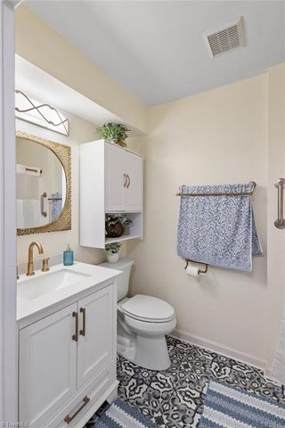 312 Quietwood Drive, Winston-salem, NC 27103