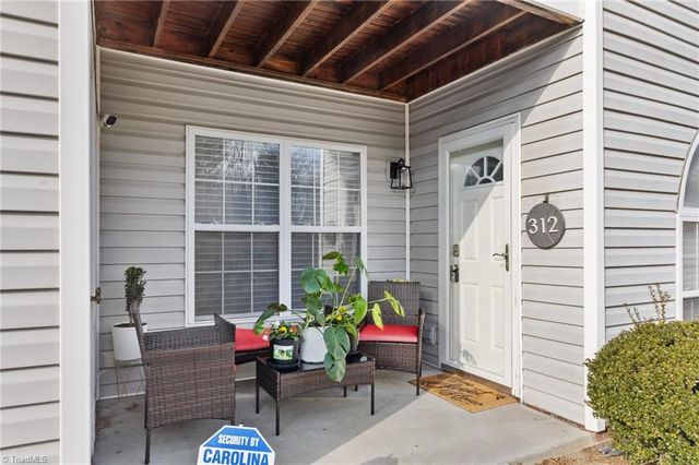 312 Quietwood Drive, Winston-salem, NC 27103