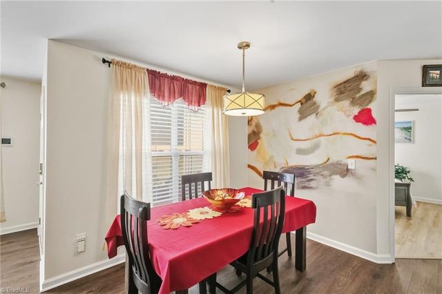 312 Quietwood Drive, Winston-salem, NC 27103