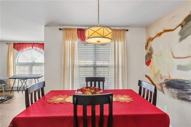 312 Quietwood Drive, Winston-salem, NC 27103