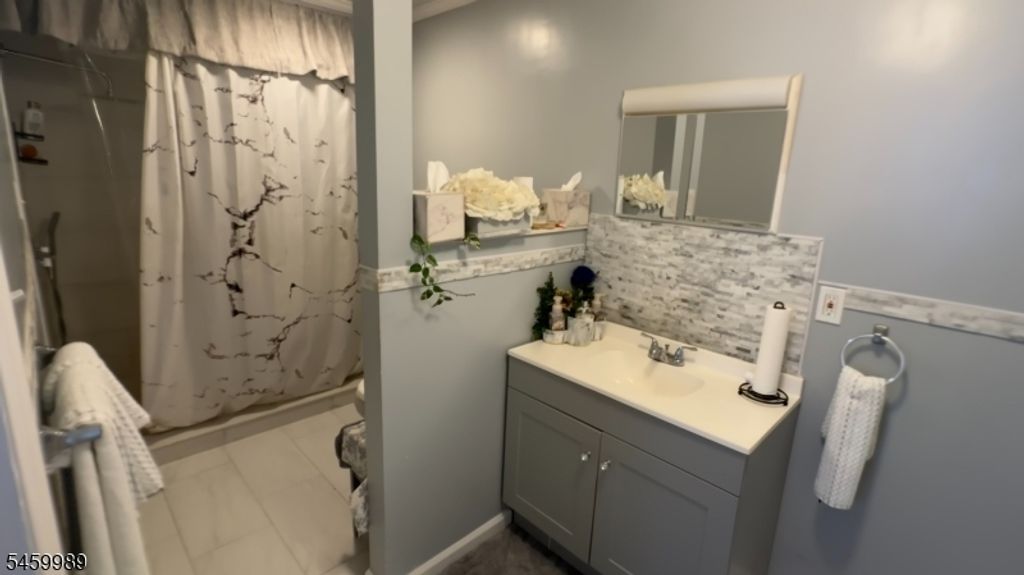 111 Summit Ave, North Plainfield Boro, NJ 07060 — photo 3