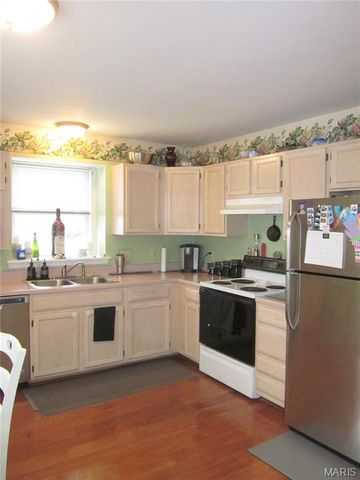 1327 Eagles Way Court, Hazelwood, MO 63042