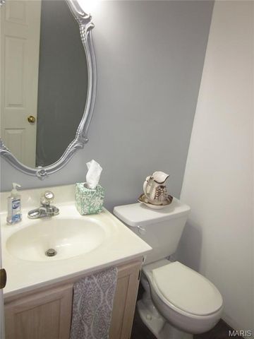 1327 Eagles Way Court, Hazelwood, MO 63042