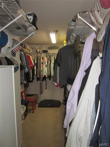 1327 Eagles Way Court, Hazelwood, MO 63042