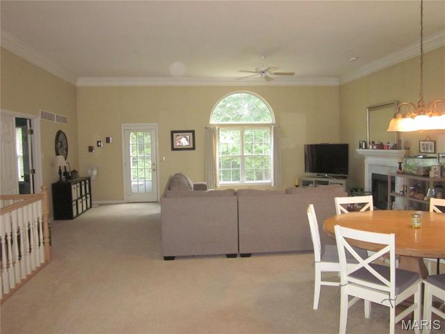 1327 Eagles Way Court, Hazelwood, MO 63042