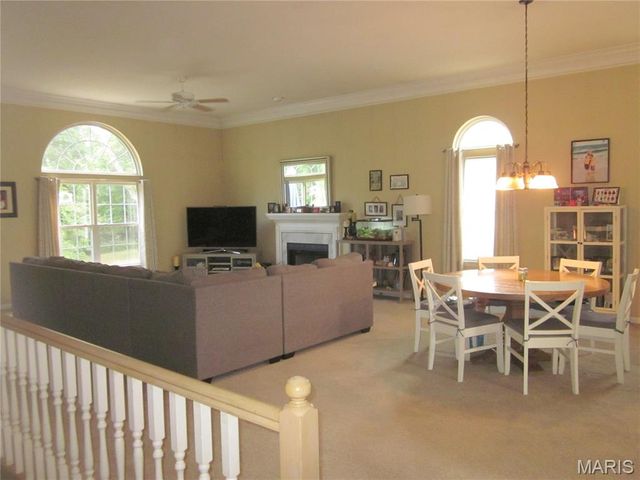 1327 Eagles Way Court, Hazelwood, MO 63042