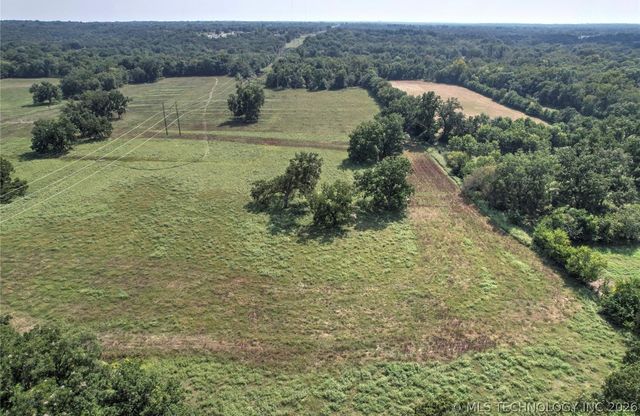 27208 E 41st Street S, Broken Arrow, OK 74014