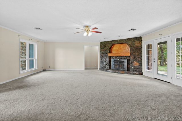 27208 E 41st Street S, Broken Arrow, OK 74014