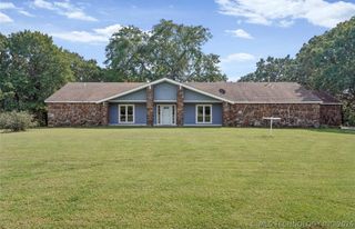 27208 E 41st Street S, Broken Arrow, OK 74014