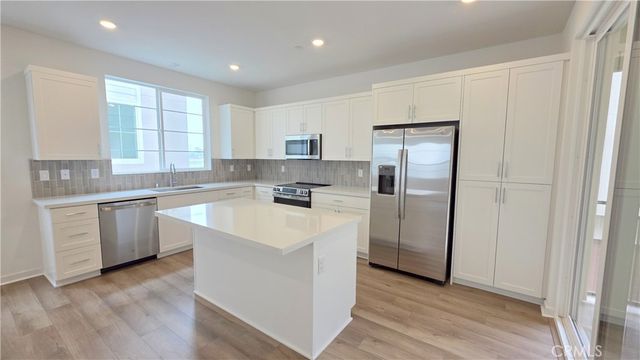 12774 Bolsa Drive, Eastvale, CA 92880