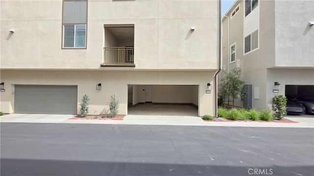 12774 Bolsa Drive, Eastvale, CA 92880