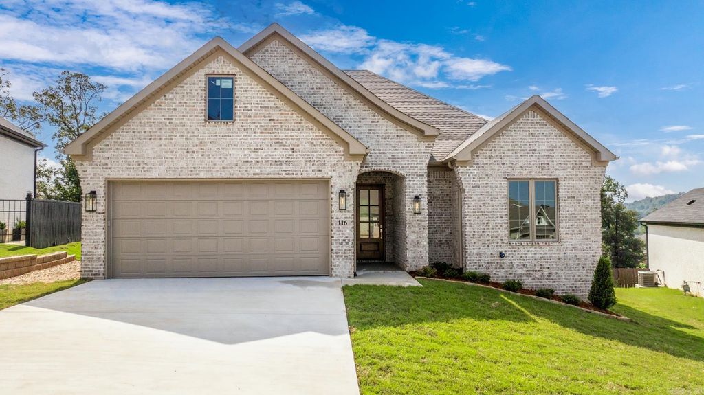 116 Keystone Lane, Maumelle, AR 72113