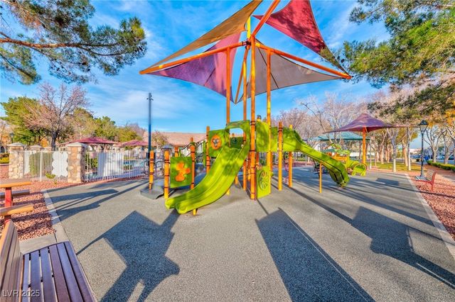 6236 Huntington Ridge Avenue, Las Vegas, NV 89139