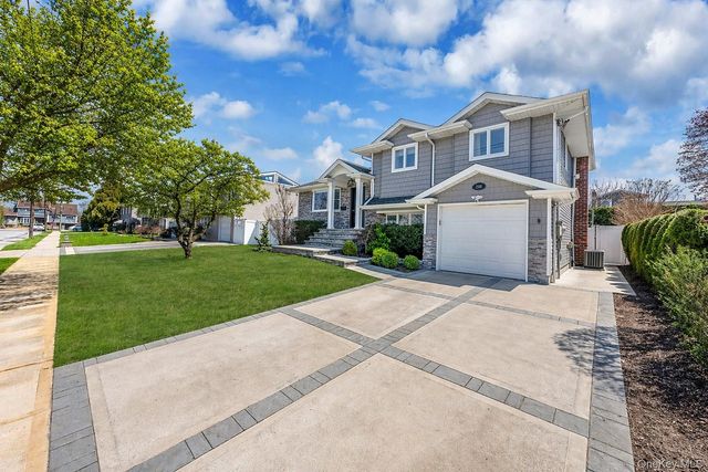 2518 Horace Court, Bellmore, NY 11710