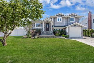 2518 Horace Court, Bellmore, NY 11710