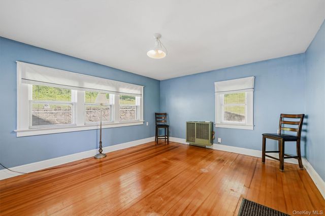 27 Free Hill Road, Tomkins Cove, NY 10986
