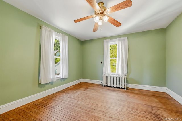 27 Free Hill Road, Tomkins Cove, NY 10986
