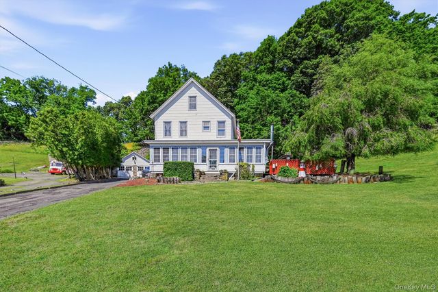 27 Free Hill Road, Tomkins Cove, NY 10986
