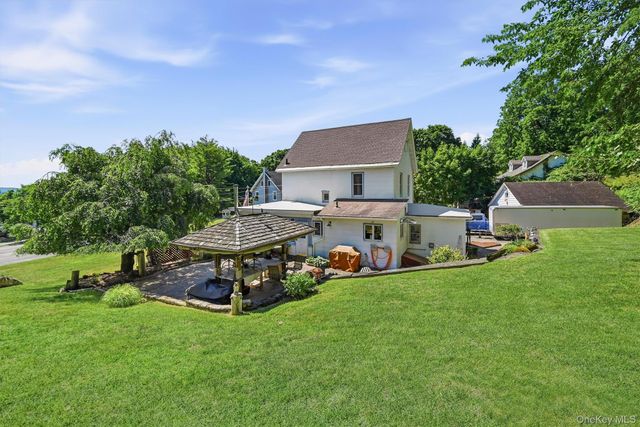 27 Free Hill Road, Tomkins Cove, NY 10986