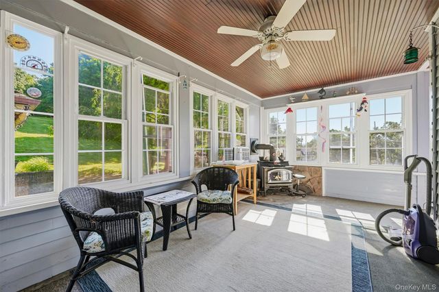 27 Free Hill Road, Tomkins Cove, NY 10986