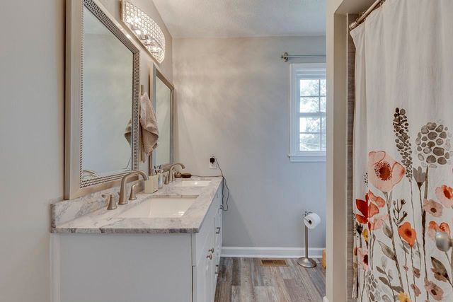 128 Keltner Circle, Spartanburg, SC 29302