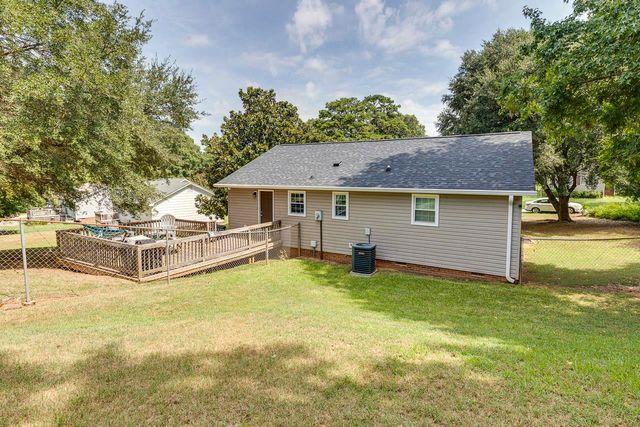 128 Keltner Circle, Spartanburg, SC 29302