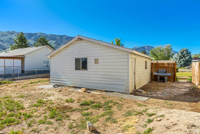 312 N 100 E, Santaquin, UT 84655
