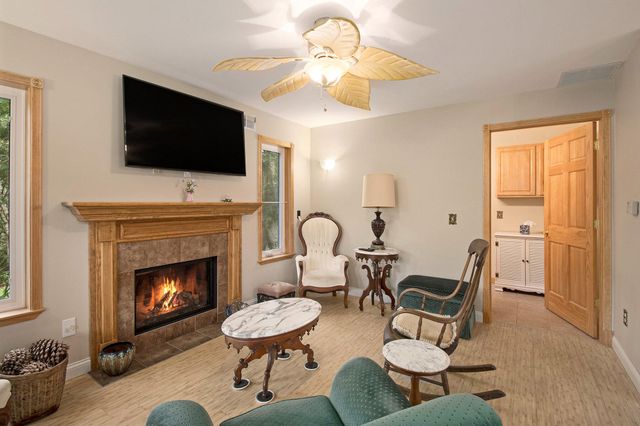 916 Brooks Street, Ann Arbor, MI 48103