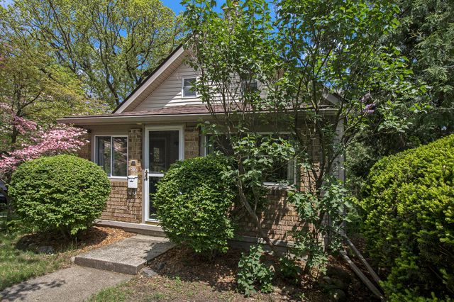 916 Brooks Street, Ann Arbor, MI 48103