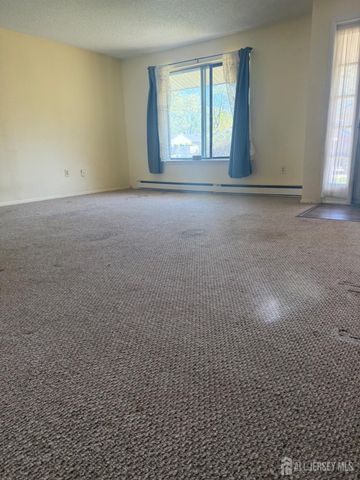 69-C Picea Plaza, Monroe, NJ 08831