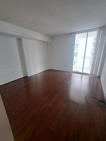 5091 NW 7th Street 1007, Miami, FL 33126