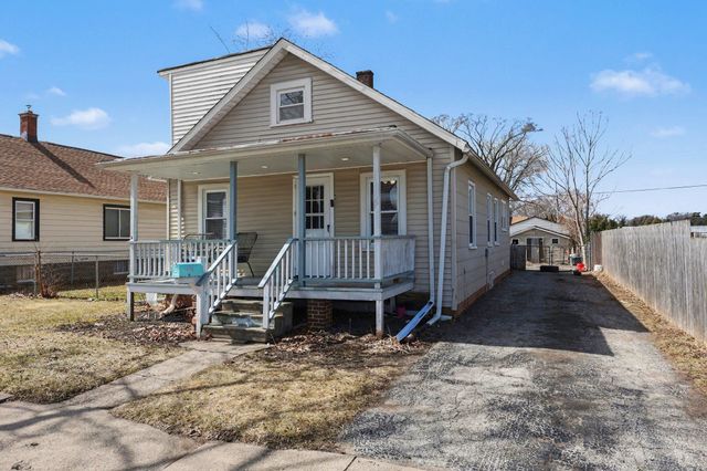 1804 S Kiesel Street, Bay City, MI 48706