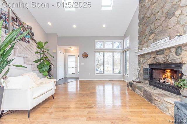 2526 Marchar Drive, Wolverine Lake, MI 48390