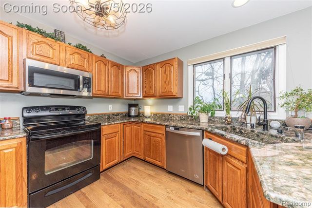 2526 Marchar Drive, Wolverine Lake, MI 48390