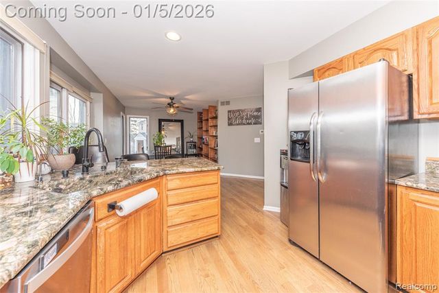 2526 Marchar Drive, Wolverine Lake, MI 48390