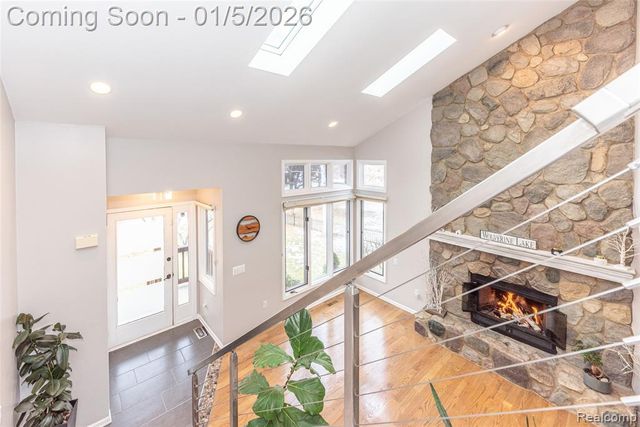 2526 Marchar Drive, Wolverine Lake, MI 48390