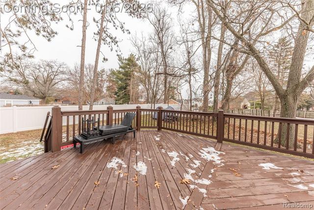 2526 Marchar Drive, Wolverine Lake, MI 48390
