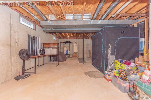 2526 Marchar Drive, Wolverine Lake, MI 48390