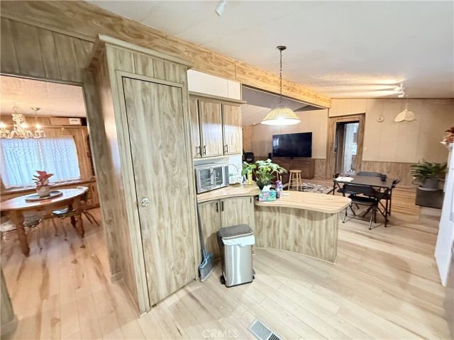 1456 Philadelphia 427, Ontario, CA 91761