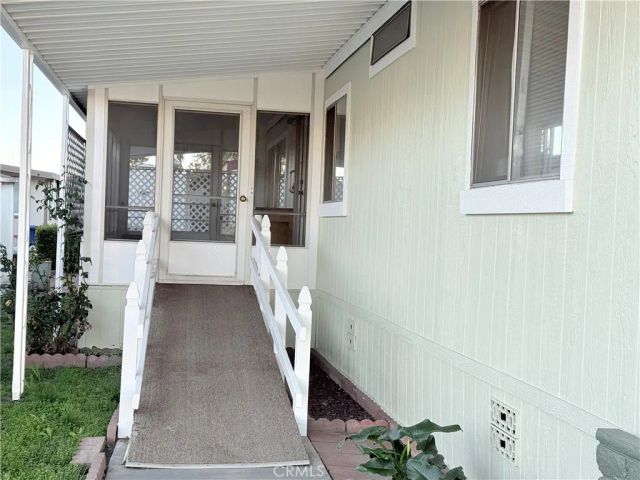 1456 Philadelphia 427, Ontario, CA 91761