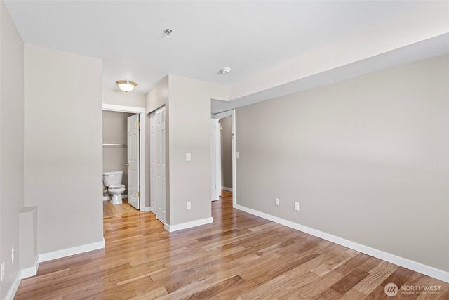 901 E Marine View Drive #201, Everett, WA 98201