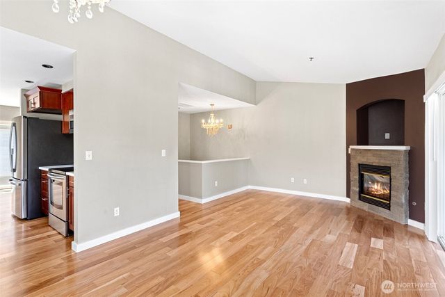 901 E Marine View Drive #201, Everett, WA 98201