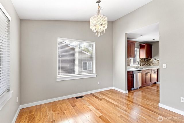 901 E Marine View Drive #201, Everett, WA 98201