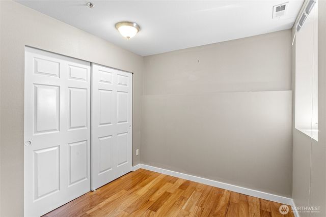 901 E Marine View Drive #201, Everett, WA 98201